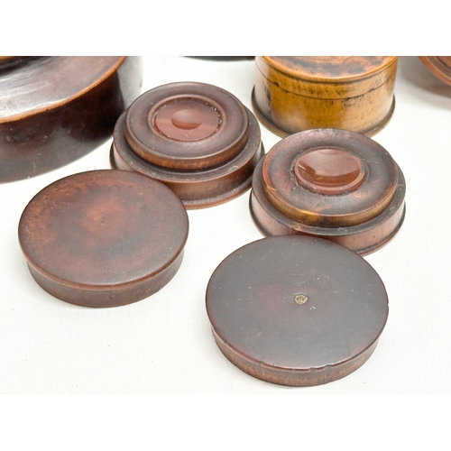 203 - A collection of 19th and 20th Century Treen Ware.