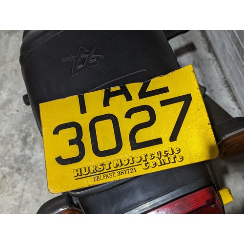 25 - A Suzuki GS650 Katana 1981 with Documents