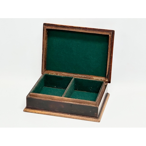 211 - A Mid 19th Century Victorian inlaid mahogany card case/storage box. 17.5x13.5x5.5cm