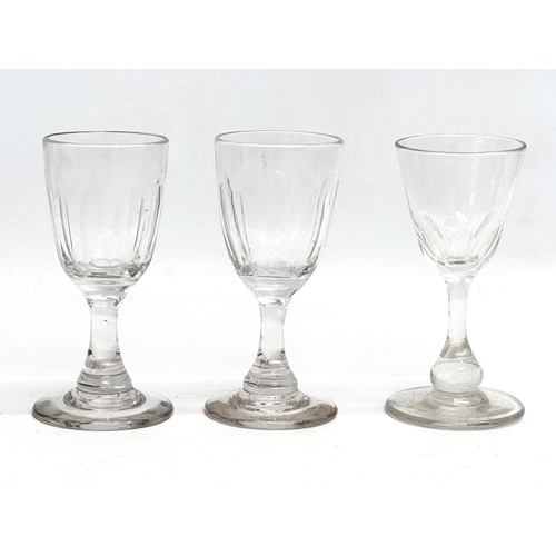 140 - 14 Mid 19th Century Victorian glass slice cut port glasses/rummers. 11.5cm. 12cm.