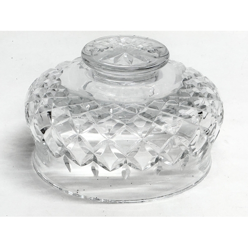 194 - A Waterford Crystal ‘Lismore’ fruit bowl. 20x12cm