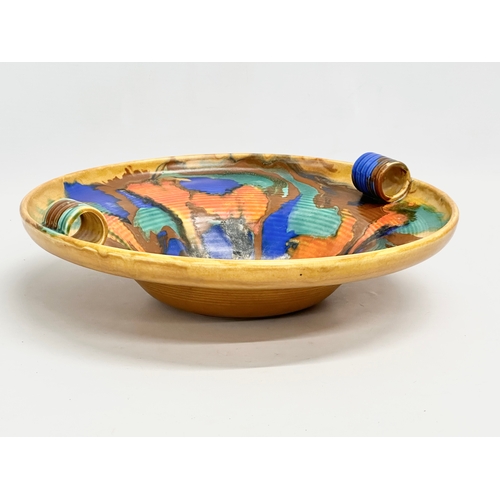 395 - An Early 20th Century Bewick Ware pottery bowl. 1935-1945. 30x30x9cm