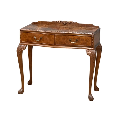 1256 - A George I style Burr Walnut gallery back side table with 2 drawers. Mid 20th Century. 97x50x88cm