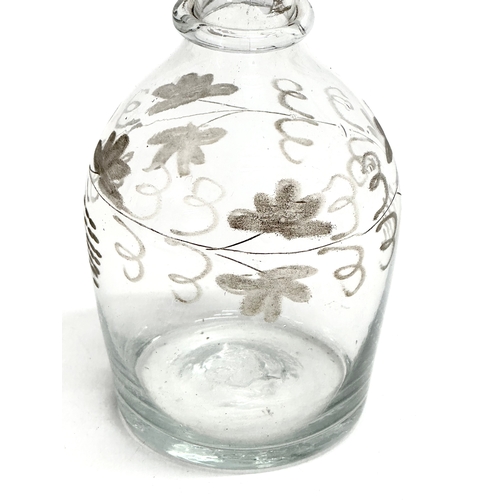 69 - A small George III 18th Century 3 ring glass decanter. Circa 1780-1810. 18.5cm