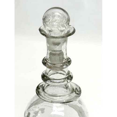 70 - A small Irish 18th Century George III 3 ring glass decanter. Circa 1760-1800. 19cm