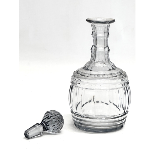 71 - A Late George III glass decanter. Circa 1800-1820. 22cm