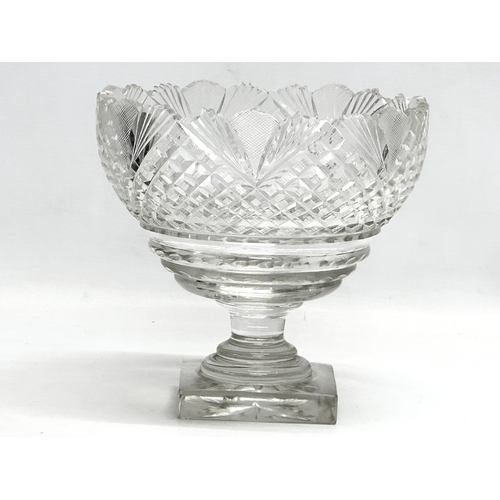 81 - A large Irish Regency Early 19th Century footed centrepiece bowl. Circa 1810. 20.5x19.5cm