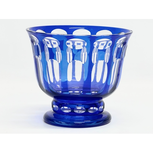 105 - A large Early 20th Century Bohemian glass bowl designed by Wenzel Kulka. Circa 1920-1930. 19.5x16.5c... 