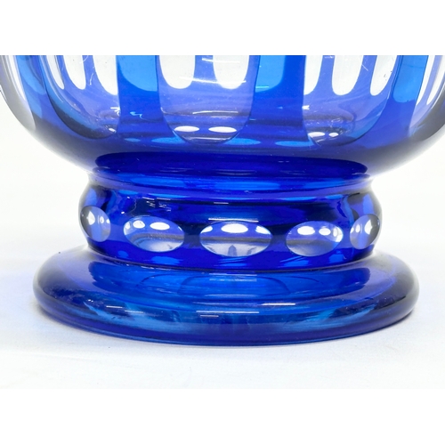 105 - A large Early 20th Century Bohemian glass bowl designed by Wenzel Kulka. Circa 1920-1930. 19.5x16.5c... 