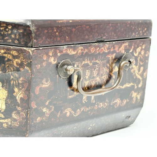 101 - A large Late 19th Century Chinese hand painted, lacquered, fitted work box/sewing box. 37x27x14.5cm