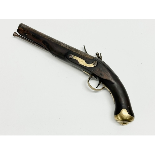 23 - A Late 18th/Early 19th Century George III Flintlock pistol. 40cm