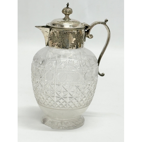 166 - A collection of 19th and Early 20th Century glassware. A William IV 3 ring glass decanter, circa 183... 