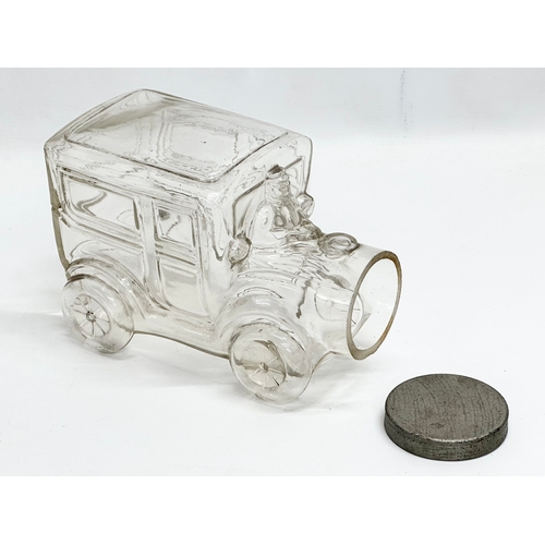 186 - A large Libbey Glass automobile jar with lid. 1930-1950. 23x12x16cm