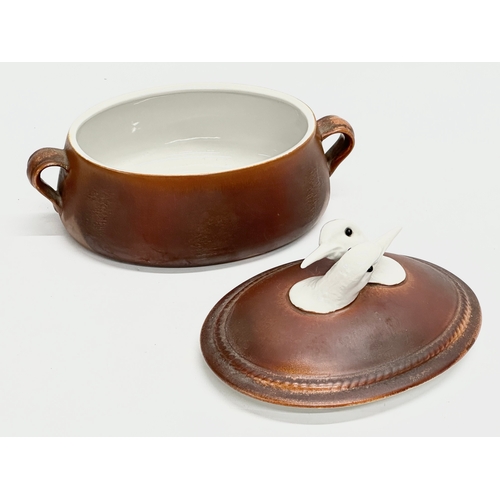 276 - An Italian ‘Oven King’ tureen/casserole dish by Rusticana. 22x14x14cm