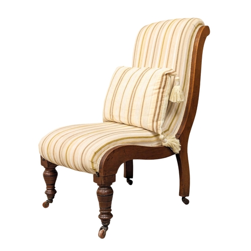 1035 - A Victorian mahogany bedroom chair