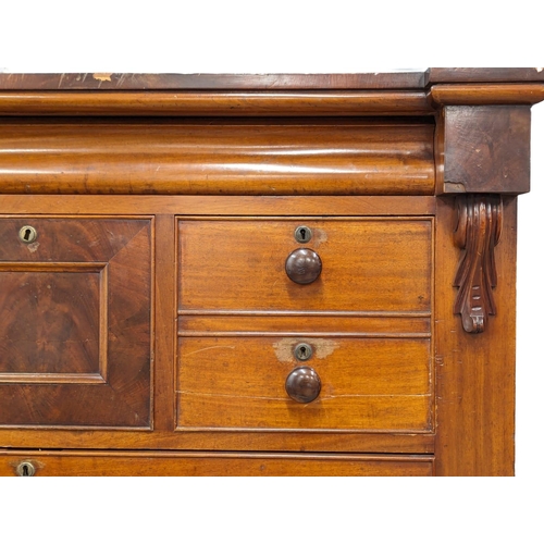 881 - A large Victorian mahogany Scotch chest of drawers. 125.5x54x139.5cm