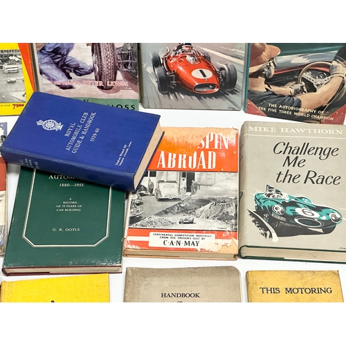 592 - A collection of vintage books on cars/racing cars.