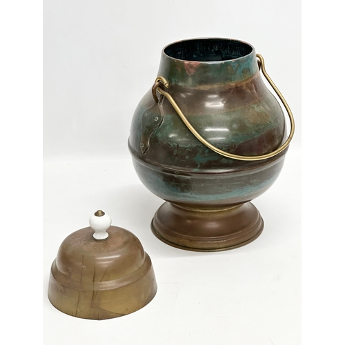 346 - A Late 19th Century copper coal carrier with lid.  25x35.5cm