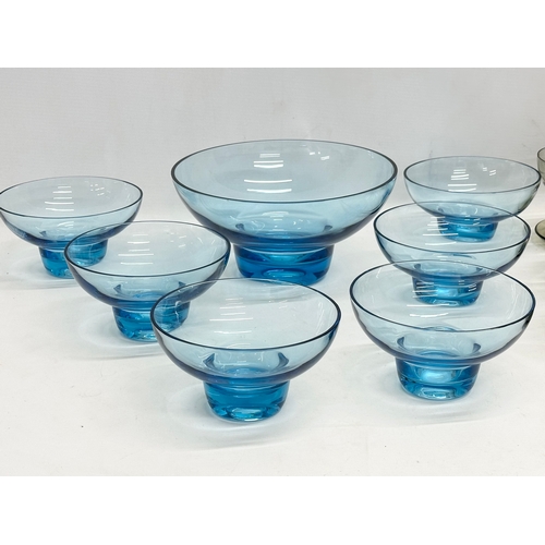 635 - Drinks and dessert sets. A set of 6 1970’s Mod Century dessert bowls 10x9cm. A 7 piece glass dessert... 