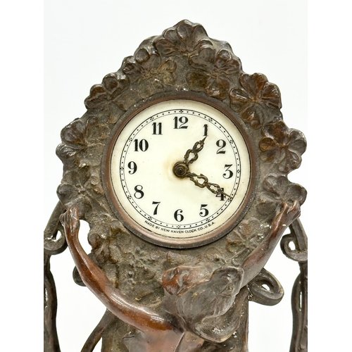 360J - A New Haven Art Nouveau mantle clock. Circa 1900. 20x15x32.5cm