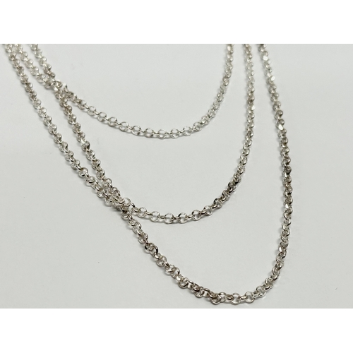 539S - A silver chain necklace. 61cm open.