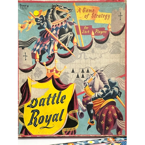 637B - A vintage Pepys Series ‘Battle Royal’ board game.