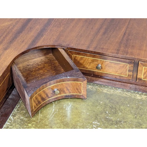 1025 - A Carlton House style inlaid mahogany writing desk with leather top in the manner of Sheraton 116x57... 