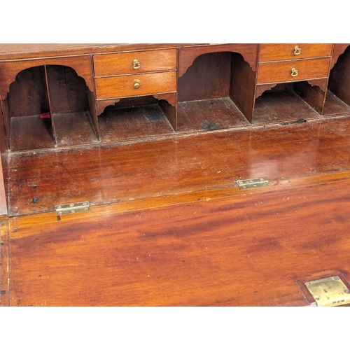 1060 - A large George III Sheraton style inlaid mahogany writing bureau. Circa 1800. 121x53x108cm