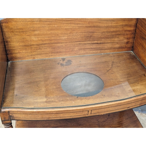 1073 - A large George IV mahogany gallery back washstand with 2 drawers with later glass top. 81.5cm x 50cm... 