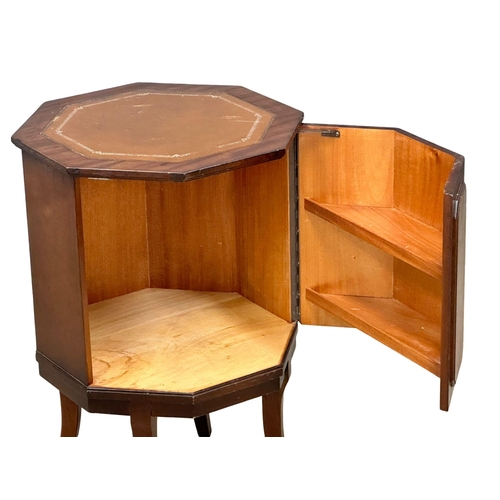 1103 - A mahogany leather top cocktail cabinet. 45x45x70cm