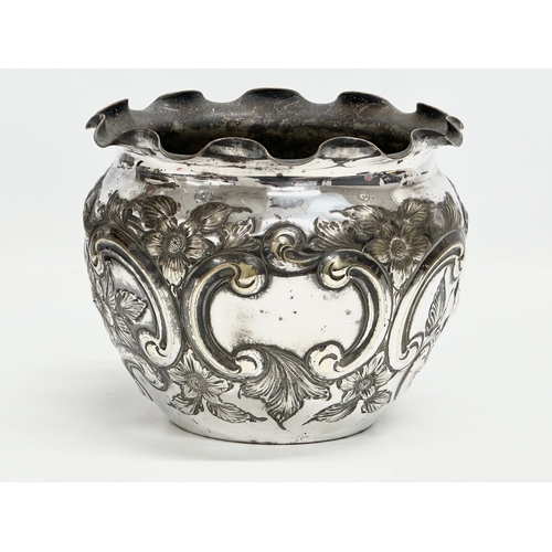 74 - A pair of Late 19th Century Lee & Wigfull plated Art Nouveau jardinières/planters. 19x14cm