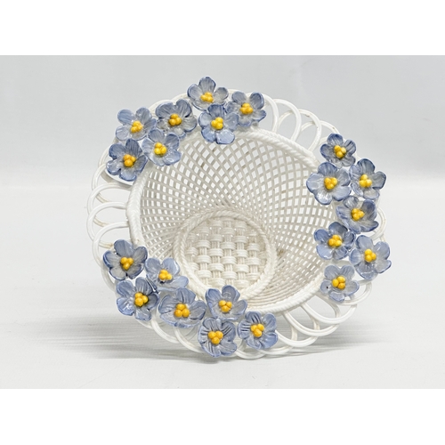 142 - Daly Celtic Weave. 2 Parian china woven baskets by Celtic Weave. 14x7cm