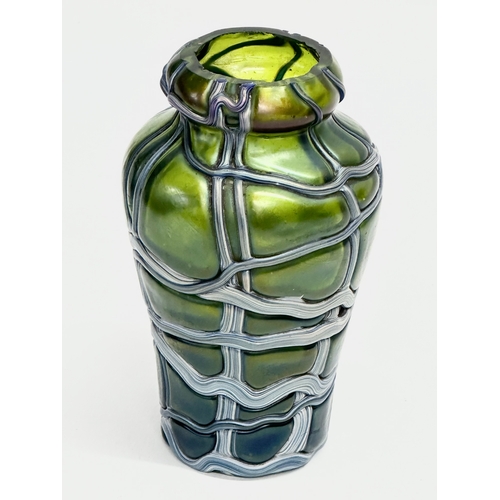 47 - Pallme-Konig. An Early 20th Century Austrian iridescent threaded glass vase by Pallme-Konig. Circa 1... 