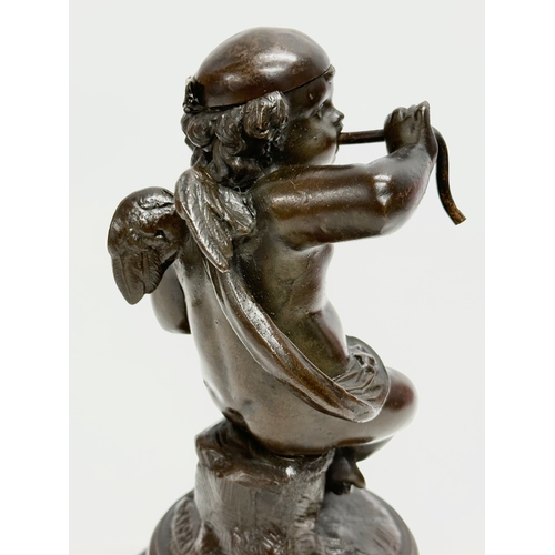 20 - A good quality 19th Century French bronze cherub censer figurine. 11x18cm.