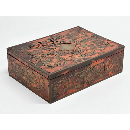 24 - A good quality Mid 19th Century brass inlaid boulle work jewellery box, with cedar wood interior. Ci... 