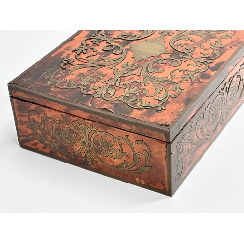 24 - A good quality Mid 19th Century brass inlaid boulle work jewellery box, with cedar wood interior. Ci... 