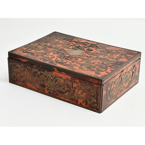 24 - A good quality Mid 19th Century brass inlaid boulle work jewellery box, with cedar wood interior. Ci... 