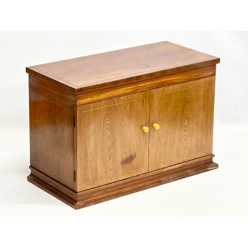 52 - A good quality Late Victorian inlaid rosewood tabletop cabinet with 3 birdseye maple drawers. 43.5x2... 