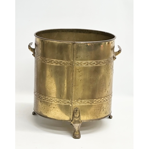 247 - A vintage brass coal bucket. 35x34cm