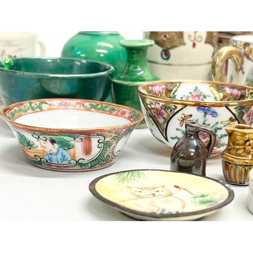 252 - A good collection of 18th-19th and Early 20th Century miniature pottery. Chinese, English, German et... 