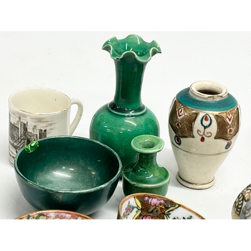 252 - A good collection of 18th-19th and Early 20th Century miniature pottery. Chinese, English, German et... 