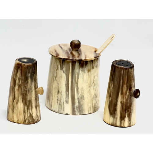 332 - A large vintage 3 piece Cow Horn cruet set. 9.5x12cm. 10.5cm.