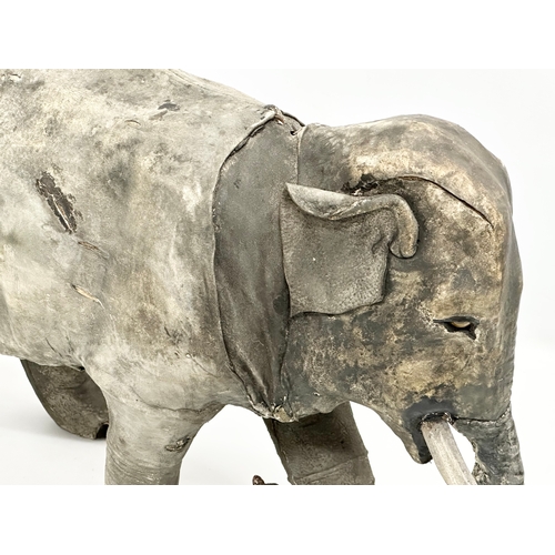 11 - A rare Late 19th Century Roullet & Decamps automaton elephant. 1880’s. With winder. 51x33cm.