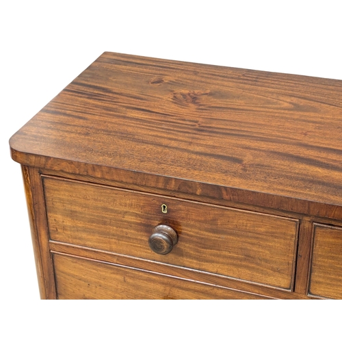 1181 - A Late Victorian mahogany chest of drawers. 117x50x80cm(5)