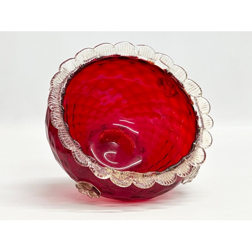 69 - A Salviati Venetian Murano ruby glass bowl with fleck lattice gold base and rim. 20x11cm