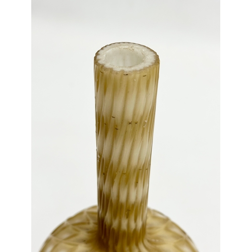 70 - Mount Washington. A Late 19th Century American quilted satin glass bottle vase. Circa 1890. 19cm.