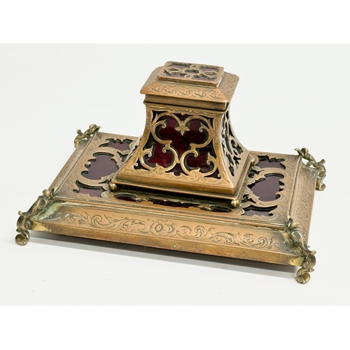 88 - A Mid 19th Century glass boulle style inkstand, mounted with brass open fret. 15x13x10cm