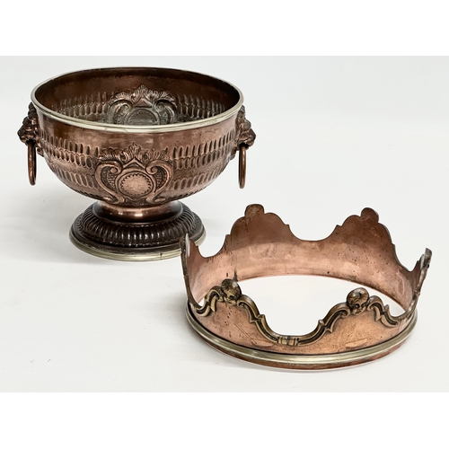 30 - A good quality Late 19th Century copper monteith bowl. With removable crown and lion mask ring handl... 