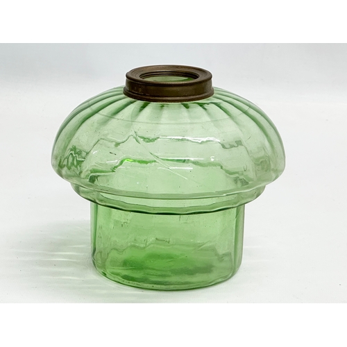 193 - A Victorian glass oil lamp shade and bowl. 19.5x17.5cm.