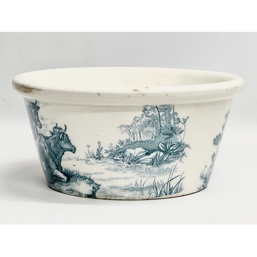 210 - A 19th Century Wedgwood ‘Rustic’ wash bowl. Circa 1860-1870. 31x15cm